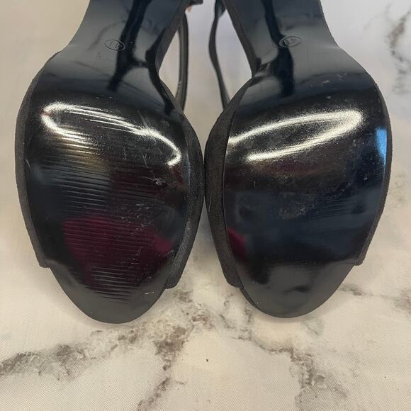 Chic Nana T Strap Pump Size 41 - Picture 9 of 11